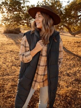 Carly Jean Shay Puffer Long Vest Black